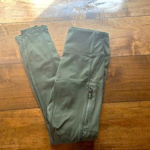 Fabletics Motion 365 Army Green Leggings Size Small